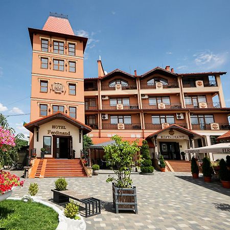 Ferdinand Hotel Muncaci Exterior foto